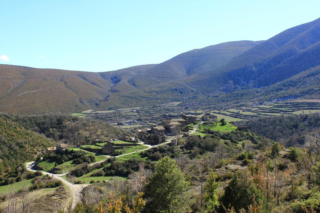 Casa Rural Lo Ferrero Pensionat Belsué Exteriör bild